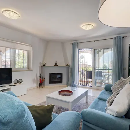 089 Traditional Andalusian 3 Bed With Private Pool