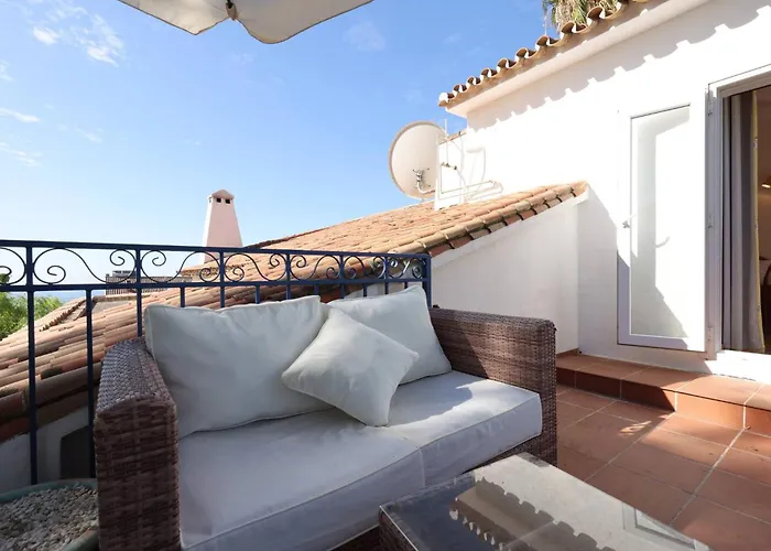 089 Traditional Andalusian 3 Bed With Private Pool 别墅 丰希罗拉