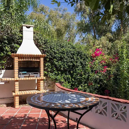 089 Andalusian Style 3 Bed With Office And Private Pool וילה *