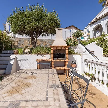 089 Andalusian Style 3 Bed With Office And Private Pool וילה פואנגירולה