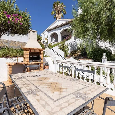 089 Andalusian Style 3 Bed With Office And Private Pool פואנגירולה