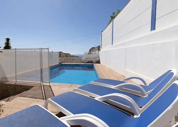 089 Traditional Andalusian 3 Bed With Private Pool Fuengirola