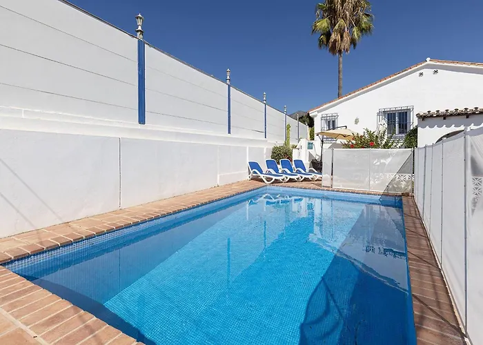 089 Traditional Andalusian 3 Bed With Private Pool Villa