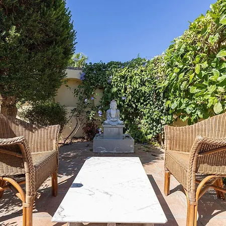 089 Traditional Andalusian 3 Bed With Private Pool Villa *