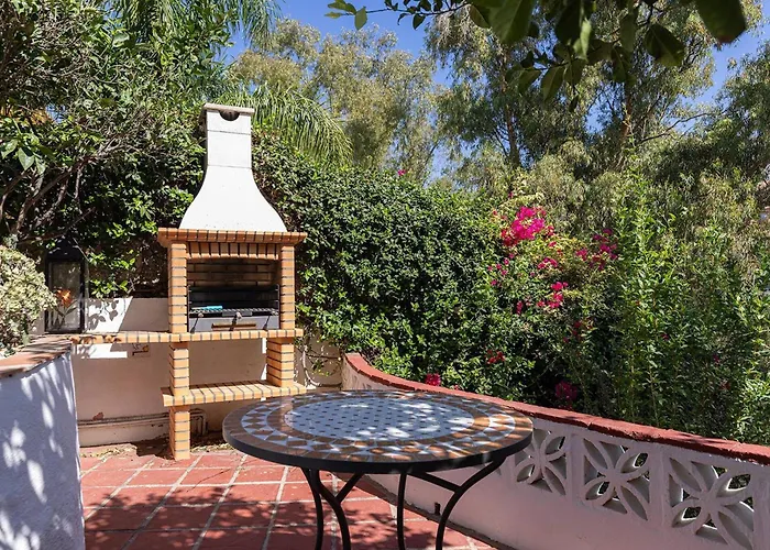 089 Traditional Andalusian 3 Bed With Private Pool ヴィラ *